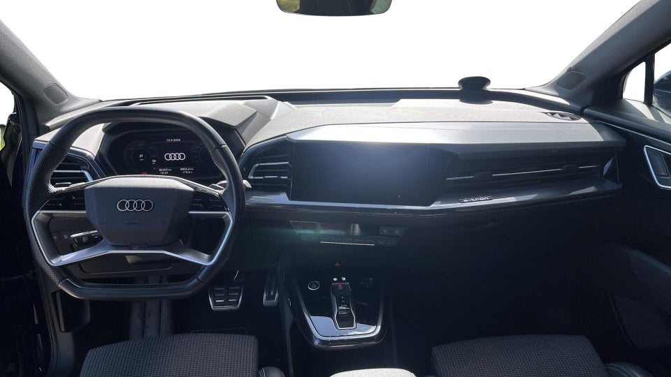 Audi Q4 e-tron 40 S-line Sportback 5d