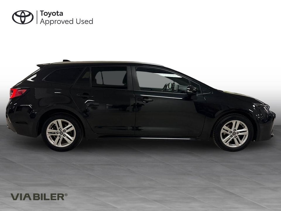 Toyota Corolla 1,8 Hybrid Active Smart MDS 5d