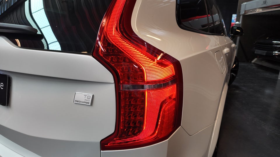 Volvo XC90 2,0 T8 ReCharge Ultimate Dark aut. AWD 7prs 5d