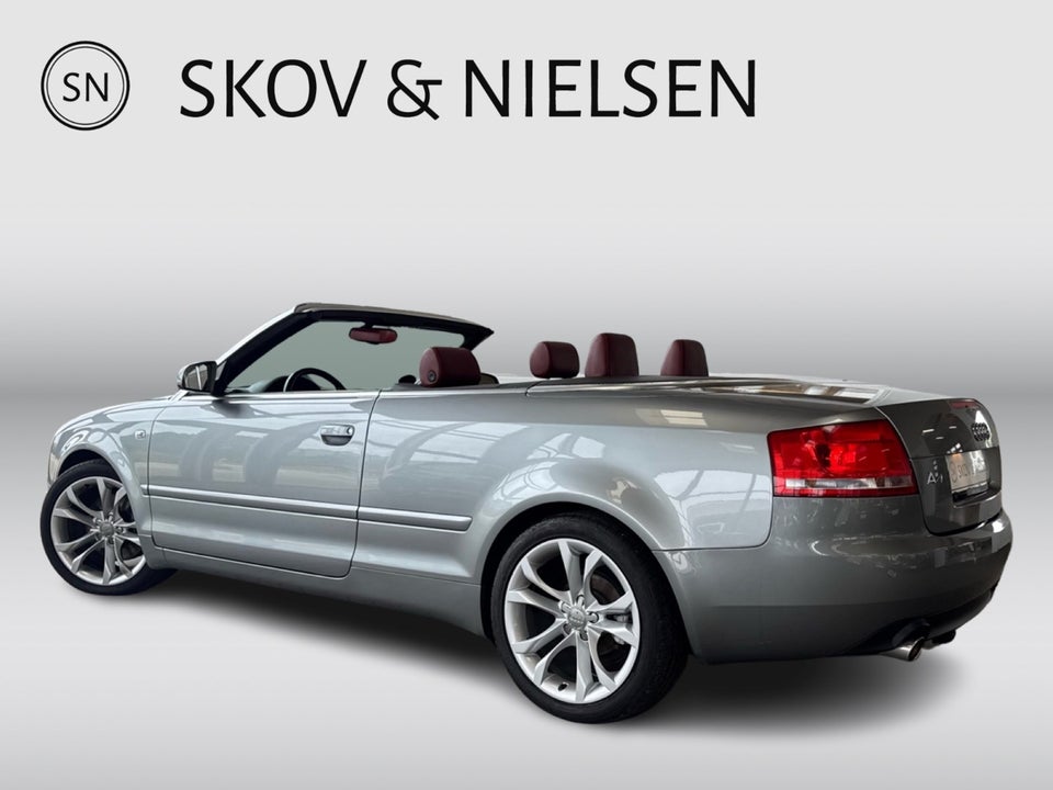 Audi A4 1,8 T 163 Cabriolet Multitr. 2d