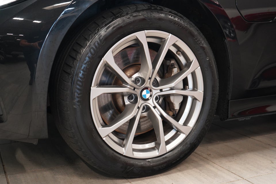 BMW 330e 2,0 Touring Sport Line aut. 5d