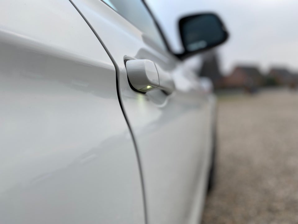 BMW 320d 2,0 Touring Sport Line aut. 5d