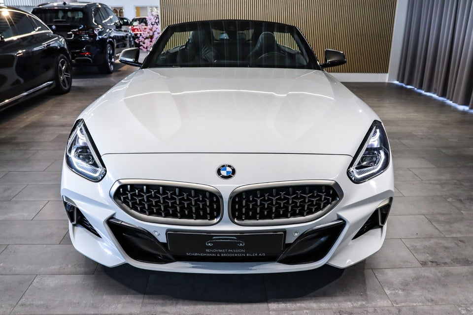 BMW Z4 3,0 M40i Roadster Connected aut. 2d