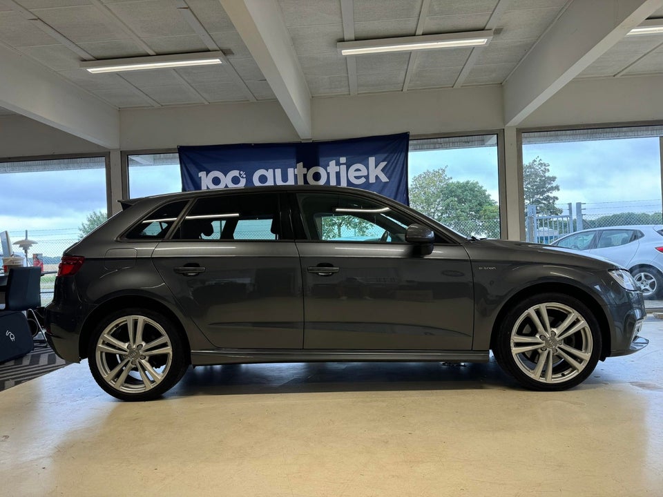 Audi A3 1,5 TFSi 150 S-line S-tr. 4d