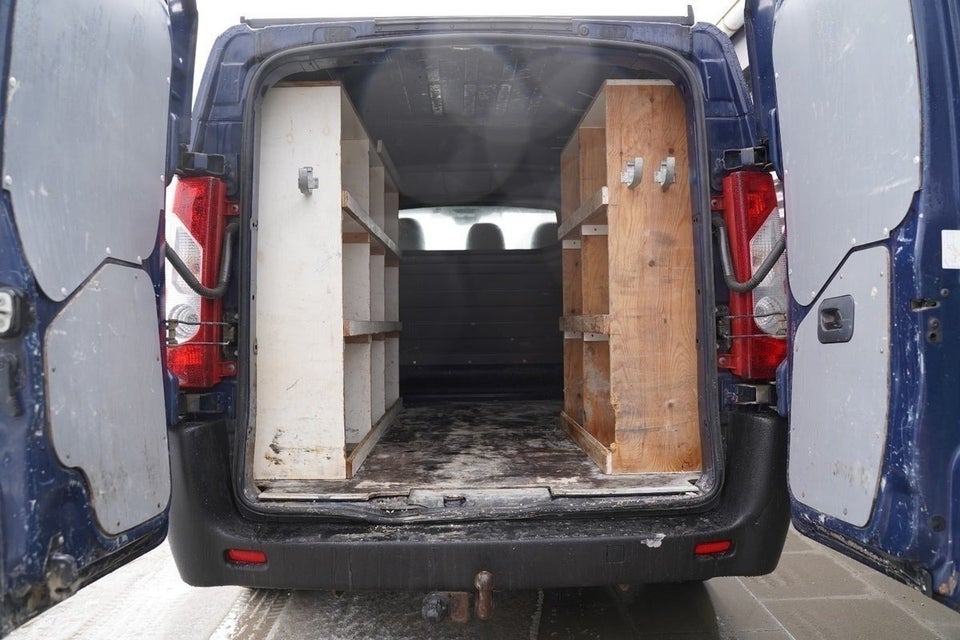 Toyota ProAce 2,0 D 128 T2 L2H1 4d