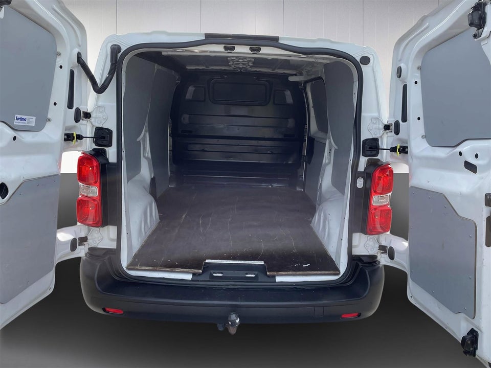 Toyota ProAce 1,6 D 115 Medium Base 5d