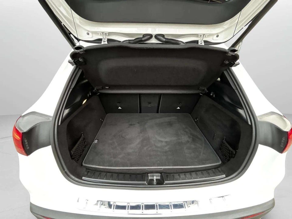 Mercedes EQA250 Progressive Advance 5d