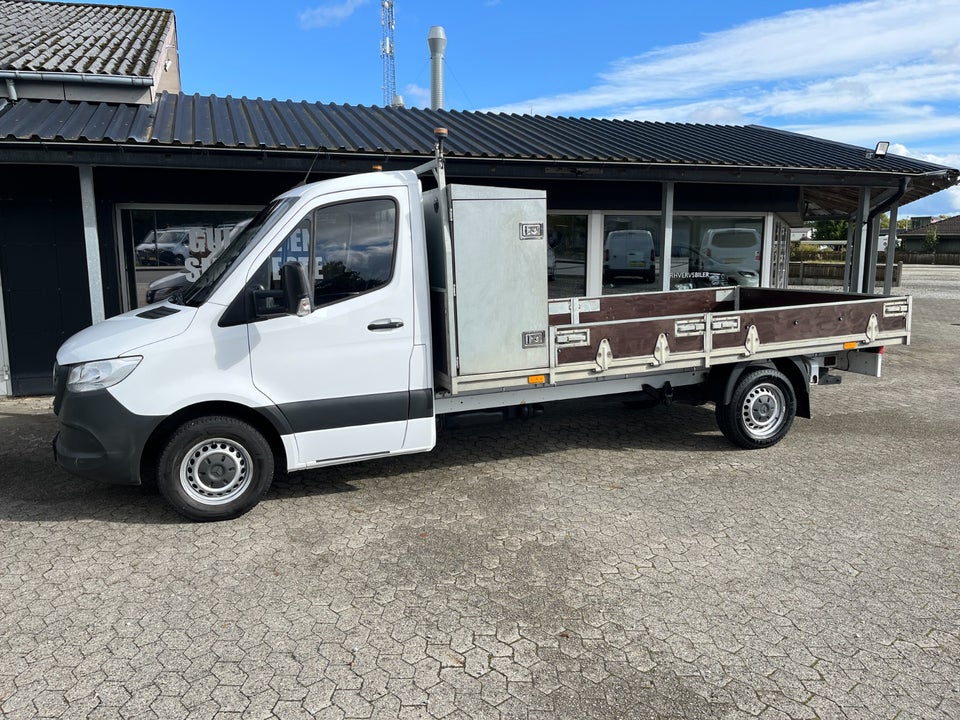 Mercedes Sprinter 317 2,0 CDi A3 Chassis aut. RWD 2d