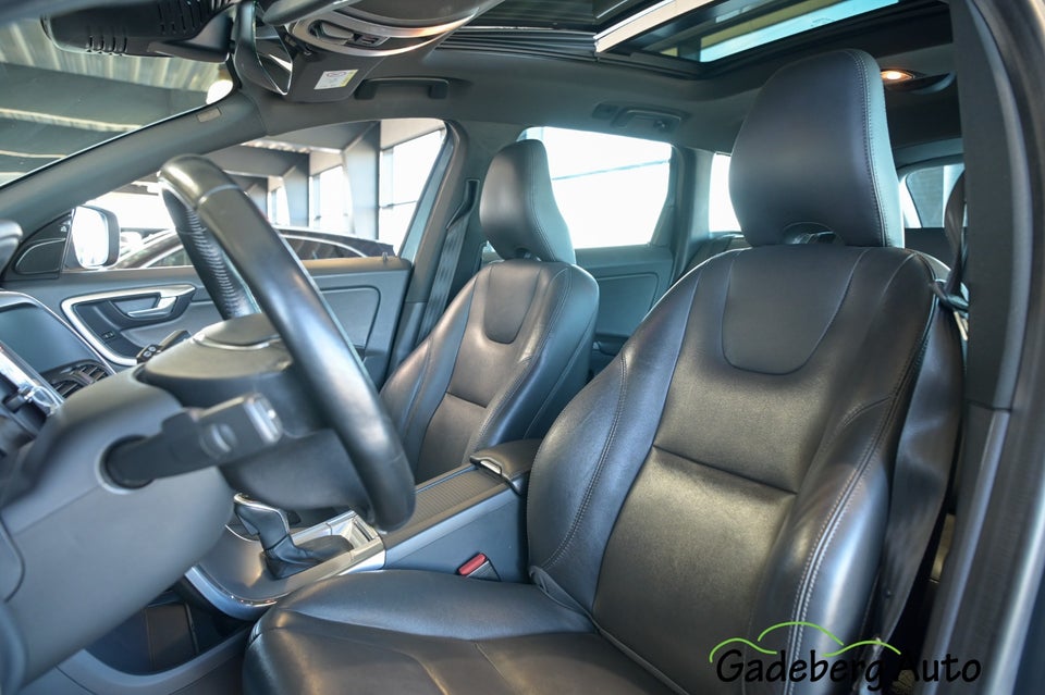 Volvo XC60 2,0 D4 190 Summum aut. 5d
