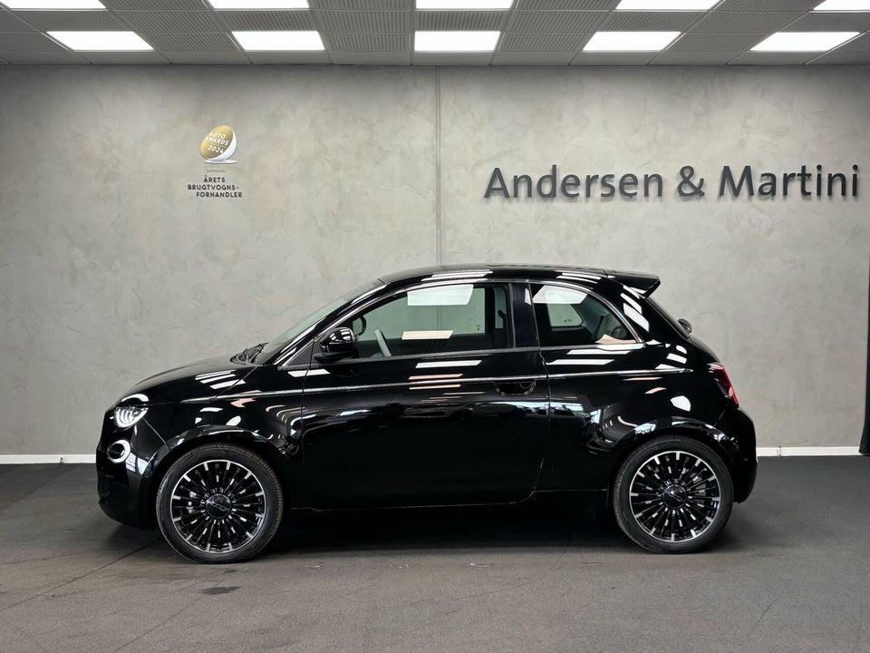 Fiat 500e 42 la Prima by Bocelli 3d