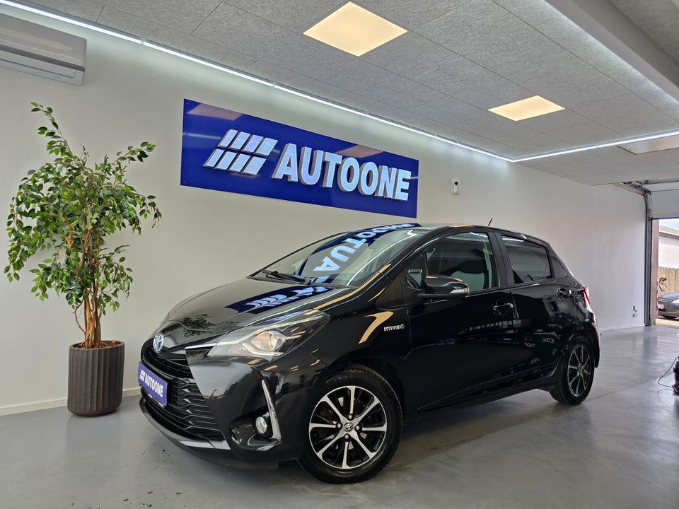 Toyota Yaris 1,5 Hybrid H3 Smart e-CVT 5d