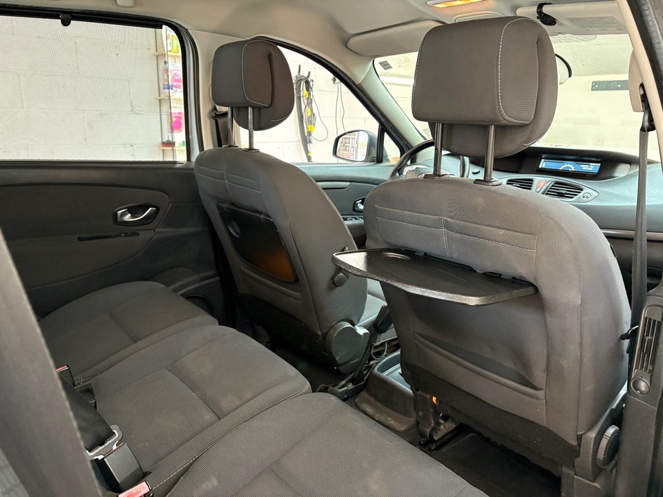 Renault Grand Scenic III 1,9 dCi 130 Dynamique 7prs 5d