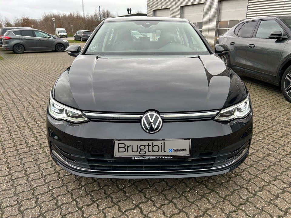 VW Golf VIII 1,4 eHybrid DSG 5d