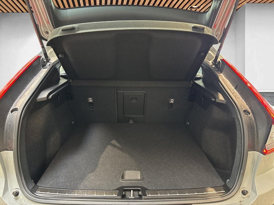 Volvo C40 ReCharge Extended Range Core 5d