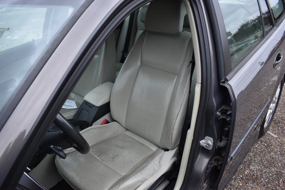 Saab 9-3 1,8i SportCombi 5d