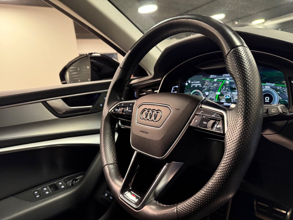 Audi A6 55 TFSi e S-line Avant quattro S-tr. 5d