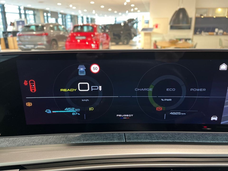 Peugeot e-5008 77 GT Pack 7prs 5d