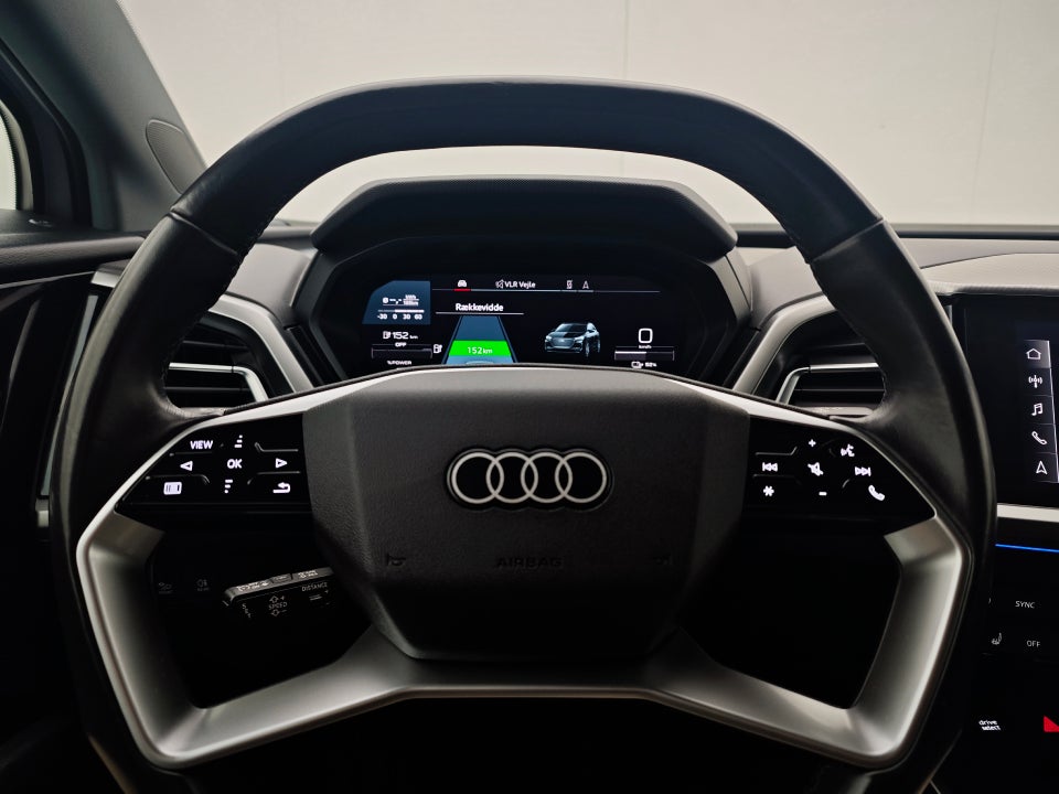 Audi Q4 e-tron 50 Sportback quattro 5d