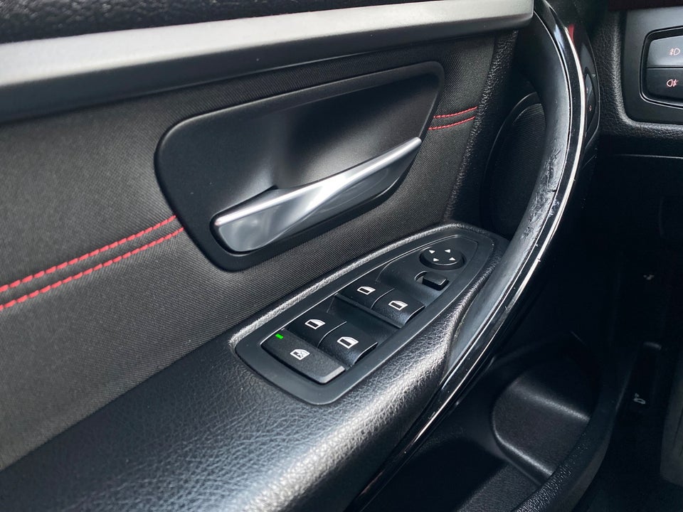 BMW 320d 2,0 Touring Sport Line aut. 5d