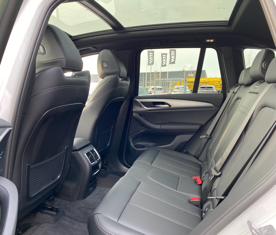 BMW iX3 Charged M-Sport 5d