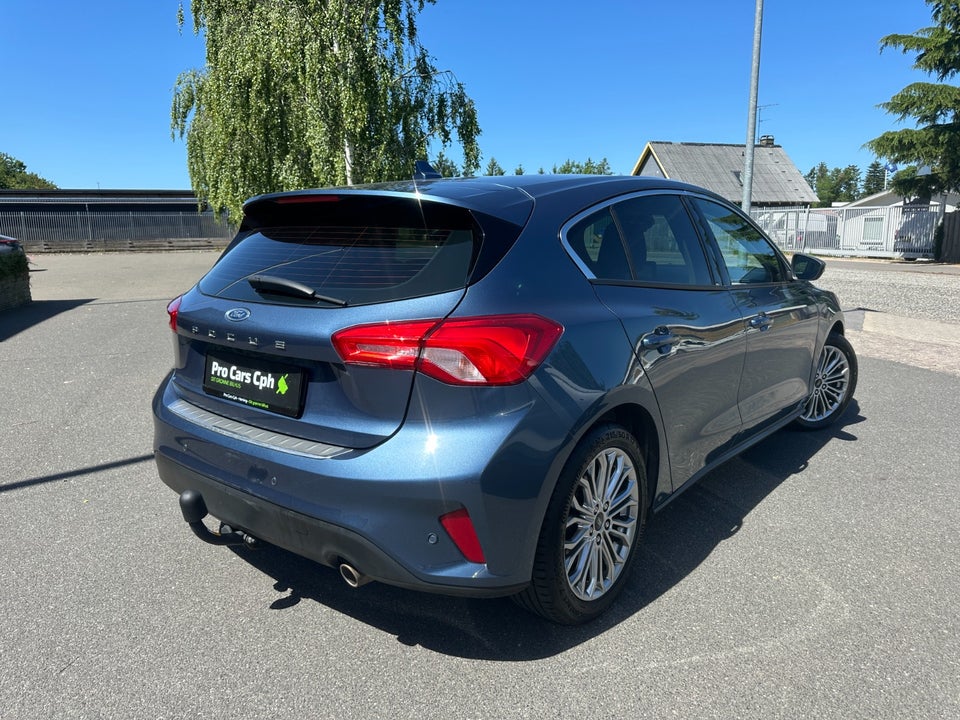 Ford Focus 1,0 EcoBoost Titanium 5d
