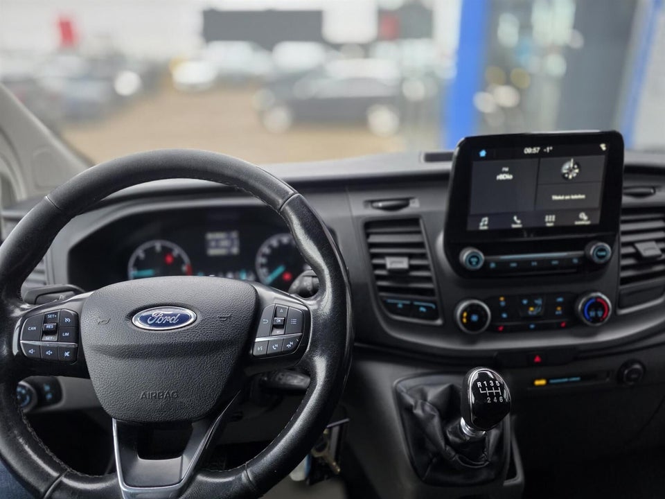 Ford Transit Custom 300L 2,0 TDCi 130 Trend