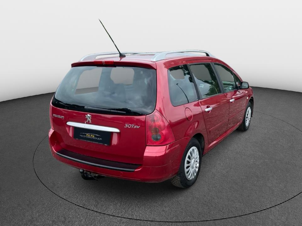 Peugeot 307 1,6 XR stc. 5d
