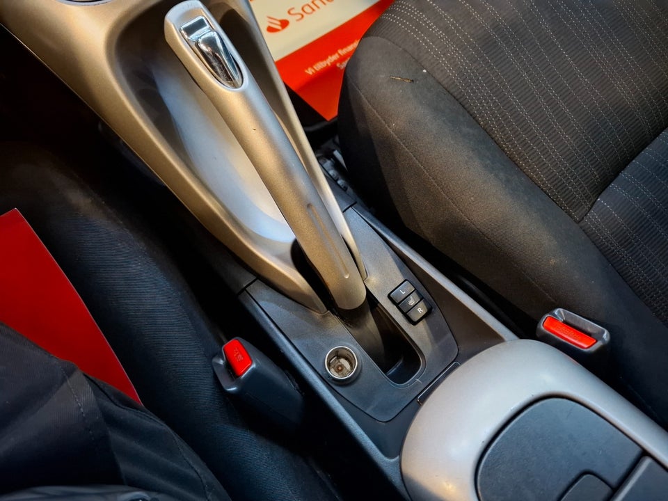 Toyota Auris 1,6 Luna 5d