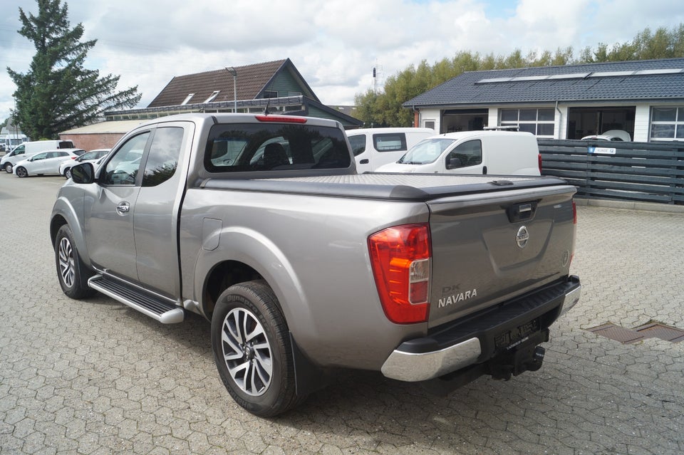 Nissan Navara 2,3 dCi 160 King Cab N-Connecta 2d