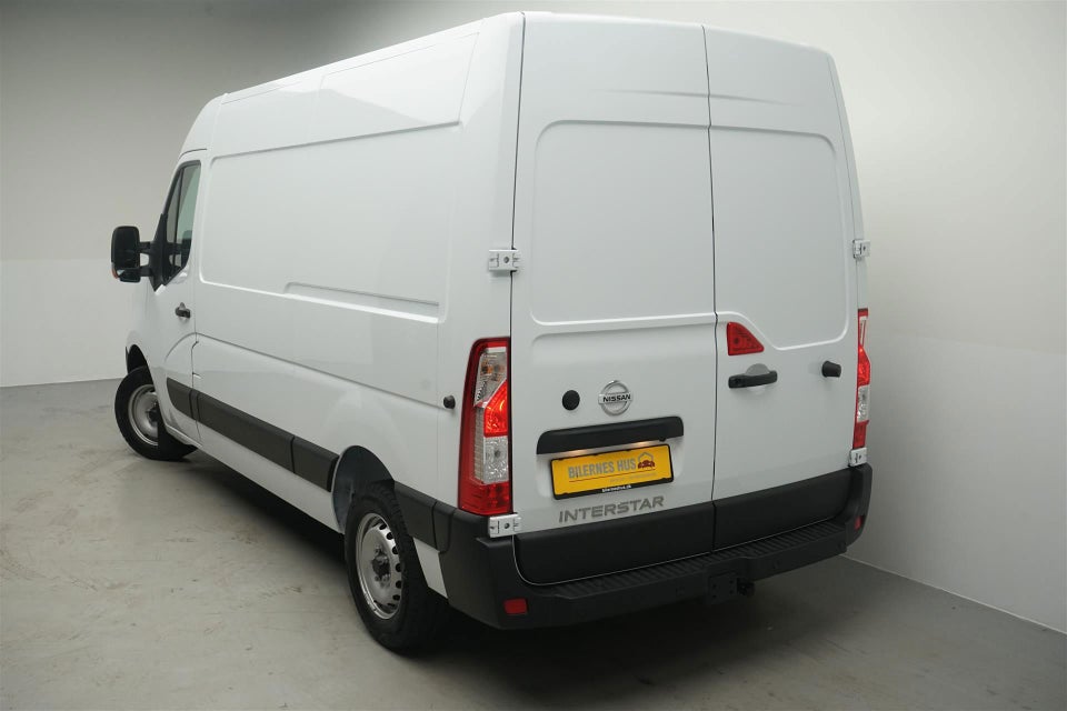 Nissan Interstar 2,3 dCi 150 L2H2 N-Connecta Van