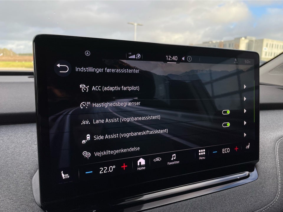 Skoda Enyaq 60 iV Plus 5d