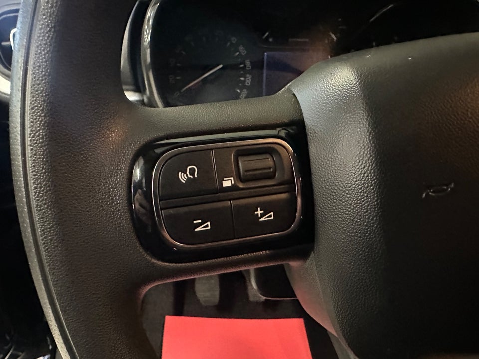 Citroën C3 1,2 PureTech 83 Shine 5d