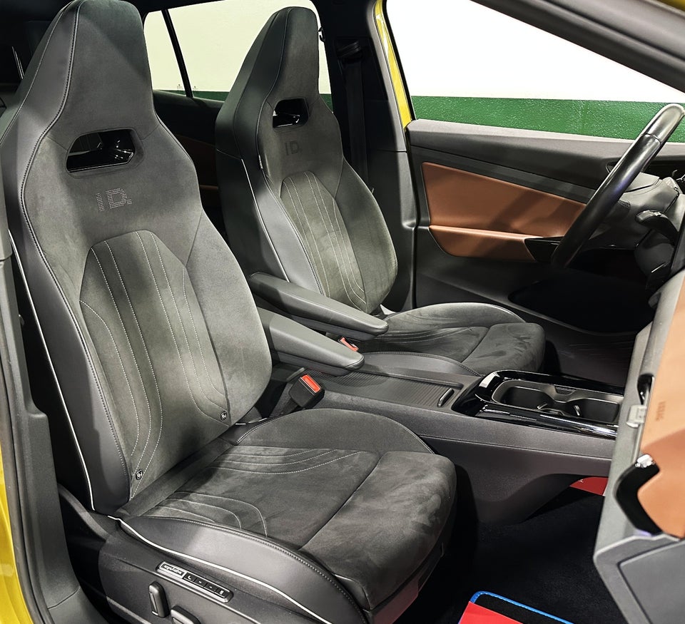 VW ID.4 77 Pro Performance Max 5d