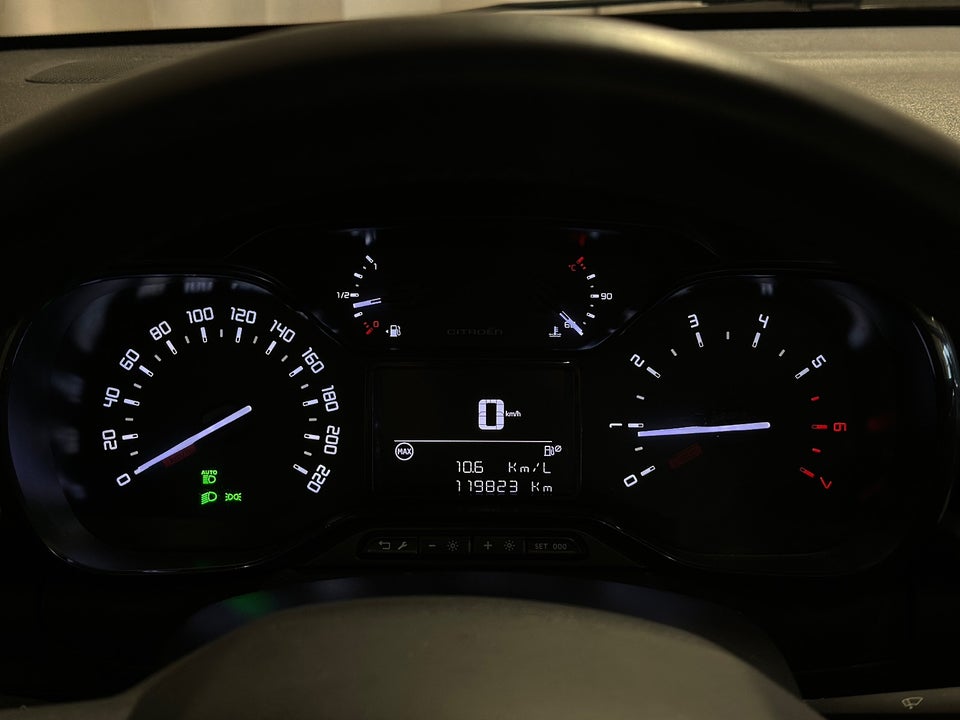 Citroën C3 1,5 BlueHDi 100 SkyLine 5d