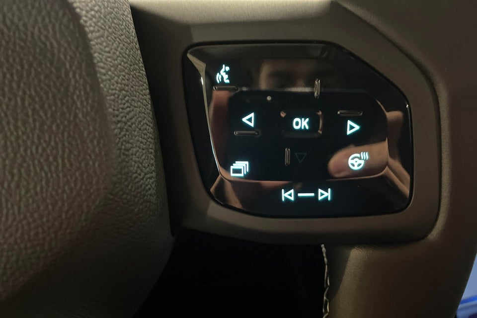 Ford Explorer 82 Premium Extended Range 5d