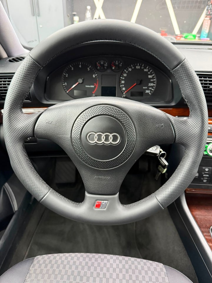 Audi A4 2,8 V6 Avant quattro 5d