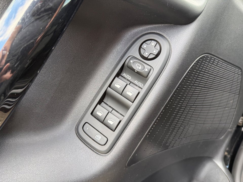 Citroën C3 1,6 BlueHDi 100 Seduction Upgrade 5d