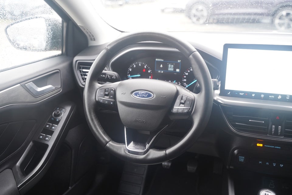 Ford Focus 1,0 EcoBoost mHEV Titanium stc. 5d