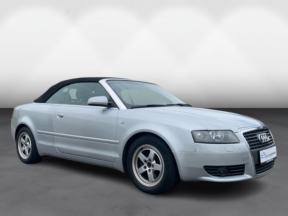 Audi A4 3,0 V6 Cabriolet Multitr. 2d