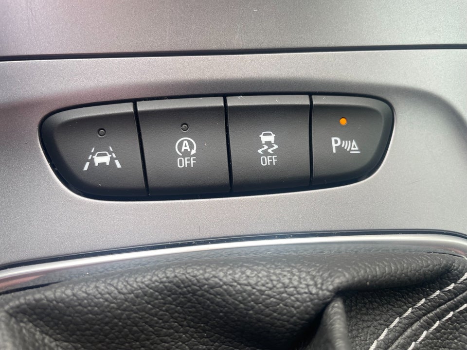 Opel Astra 1,0 T 105 Excite 5d