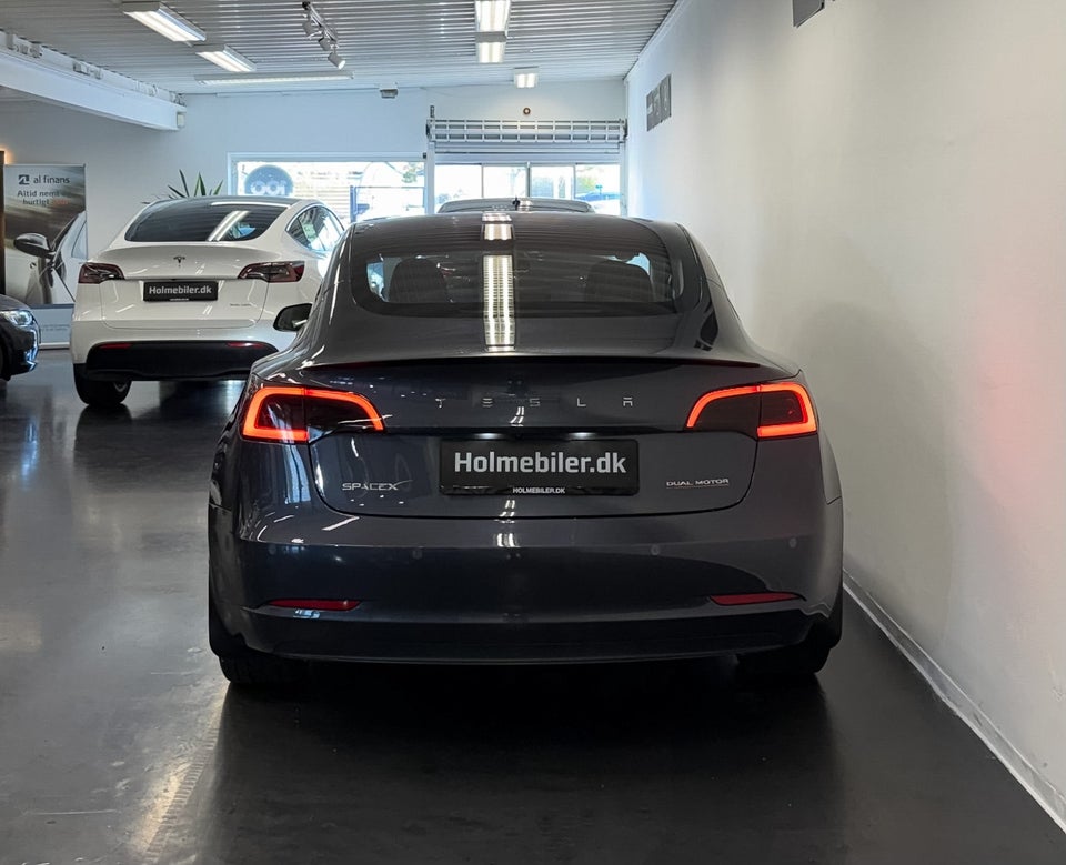 Tesla Model 3 Performance AWD 4d