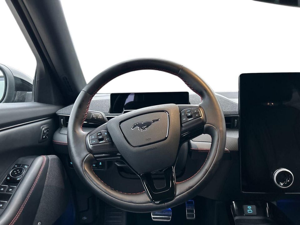 Ford Mustang Mach-E 98 Premium Extended Range 5d