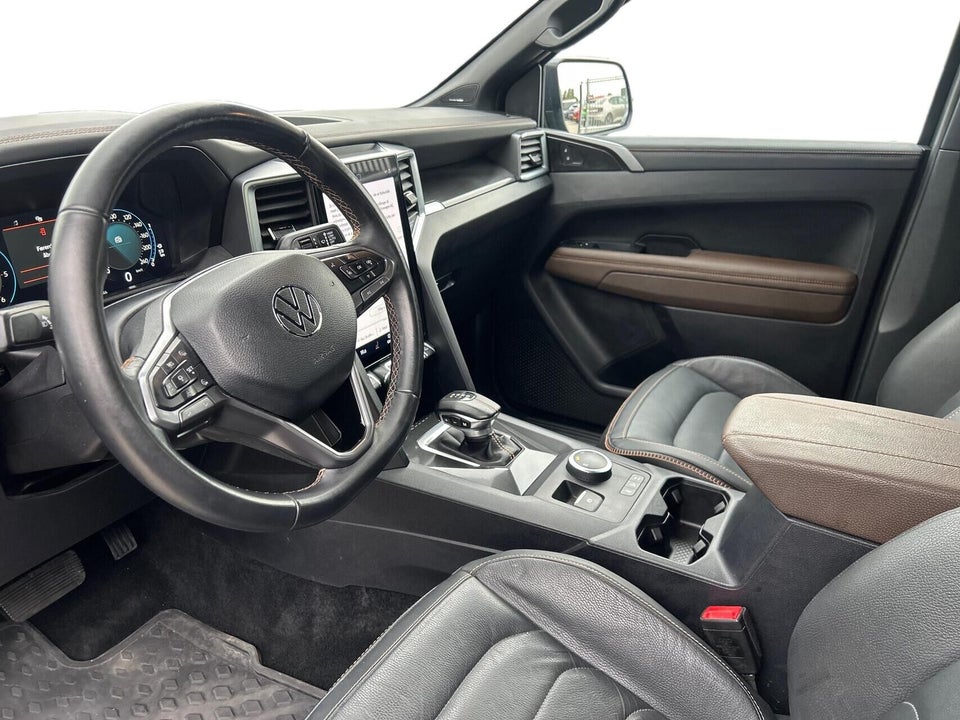 VW Amarok 3,0 TDi 240 Pan Americana aut. 4Motion 4d