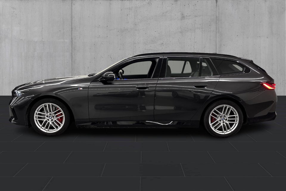 BMW i5 eDrive40 Touring M-Sport Pro 5d