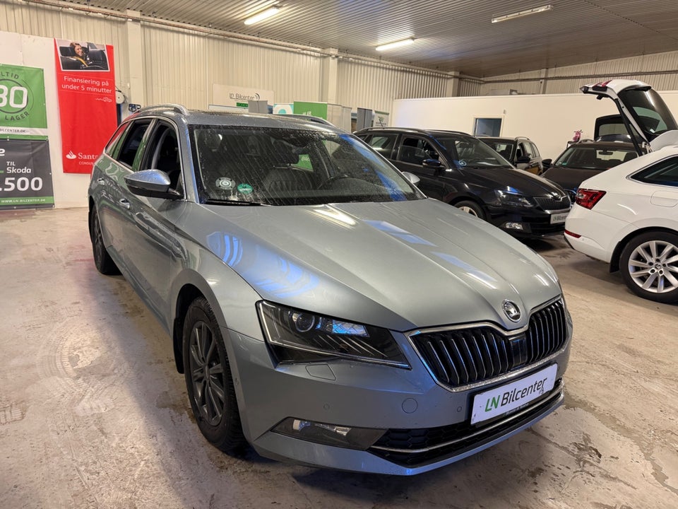 Skoda Superb 1,4 TSi 150 Style Combi DSG 5d