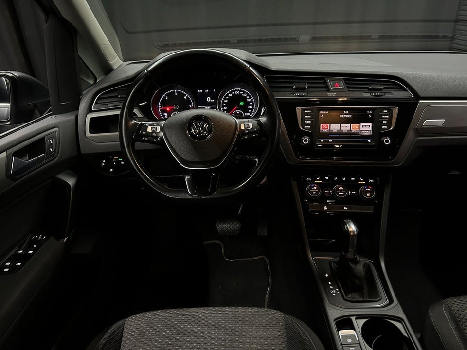 VW Touran 1,6 TDi 115 Comfortline DSG 7prs 5d