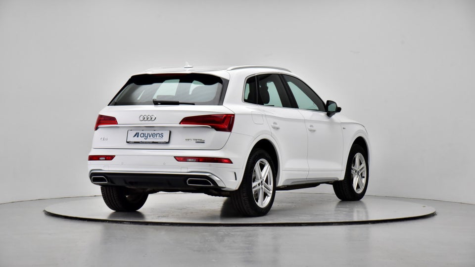 Audi Q5 50 TFSi e S-line quattro S-tr. 5d