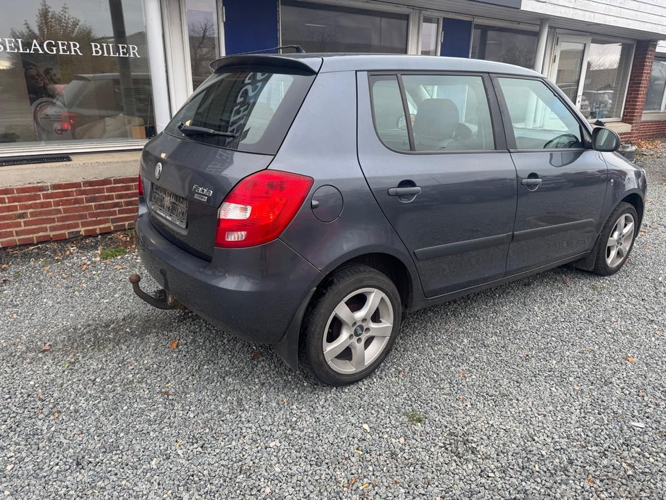 Skoda Fabia 1,2 12V Ambiente 5d