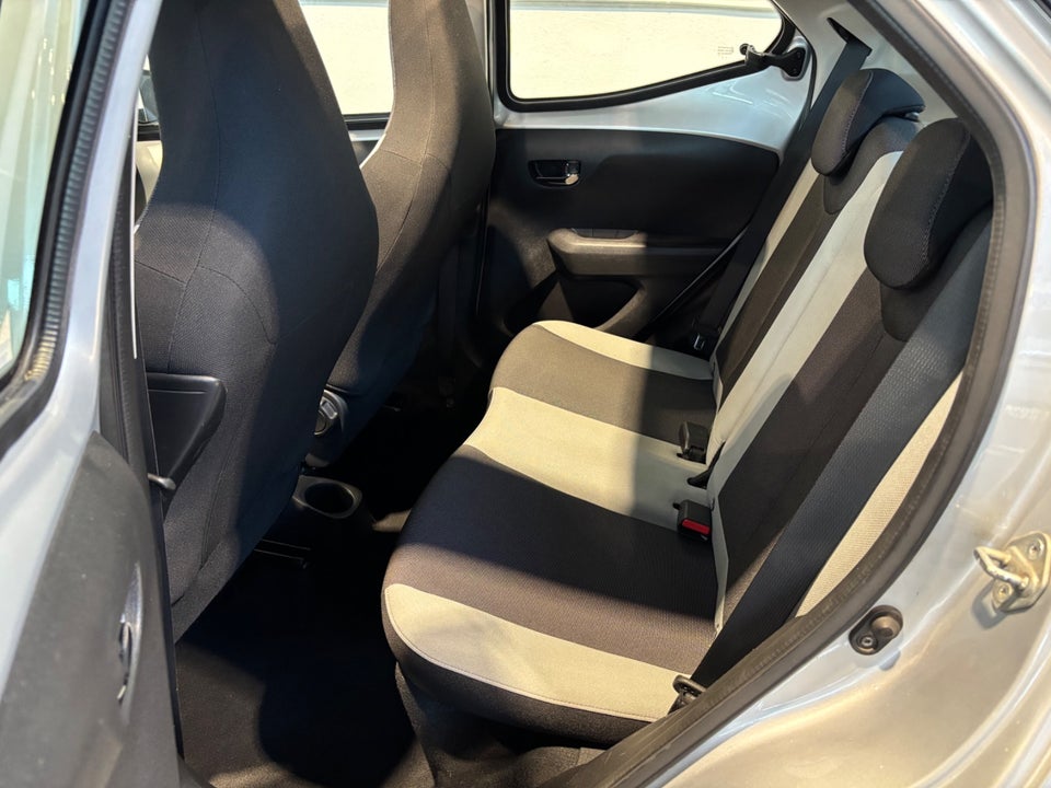 Toyota Aygo 1,0 VVT-i x-sky II 5d