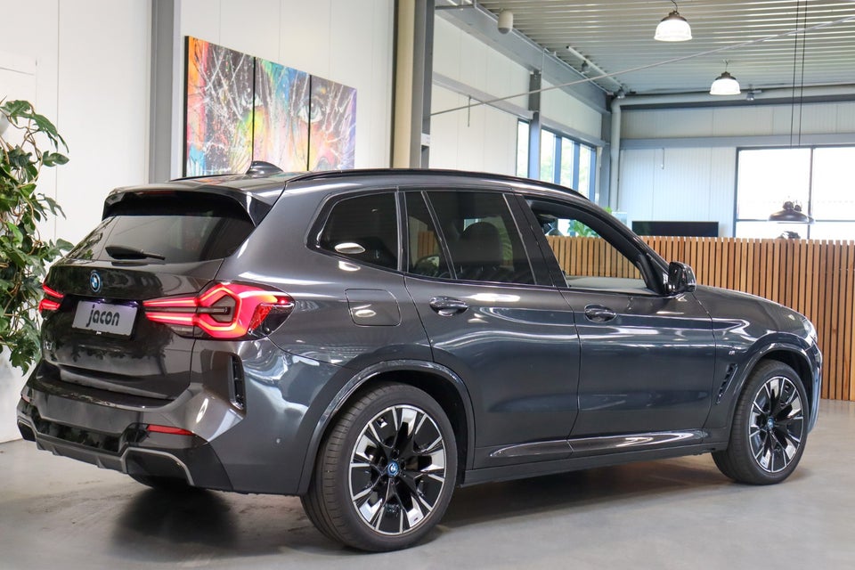 BMW iX3 Charged Plus M-Sport 5d